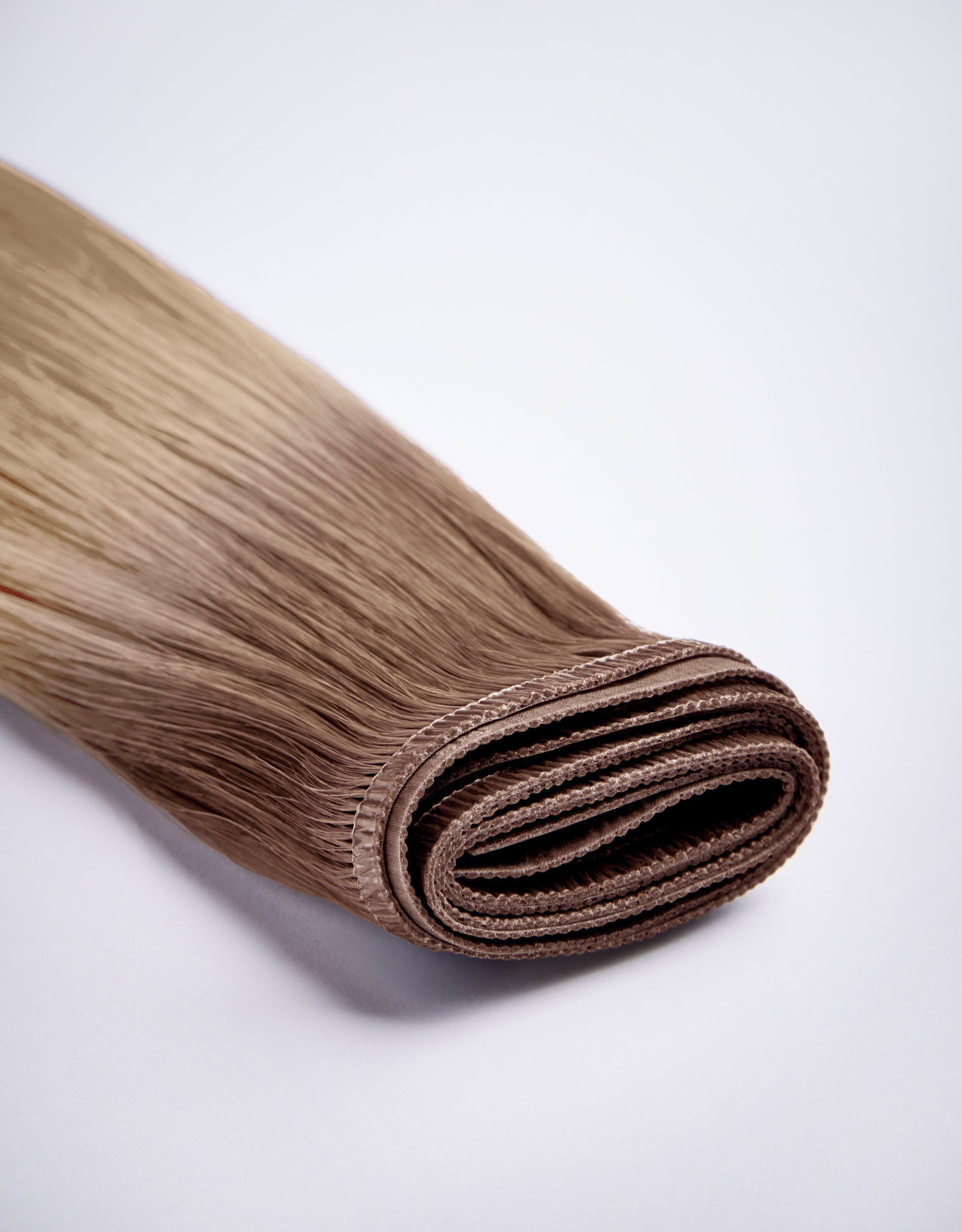 22" Studio Full Weft (Flat Top) Hair Extension